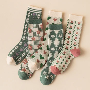 Kojinės moterims rudens ir žiemos grynos medvilnės žalia rhombus meilės dviguba adata dvigubai retro Joker kojinės